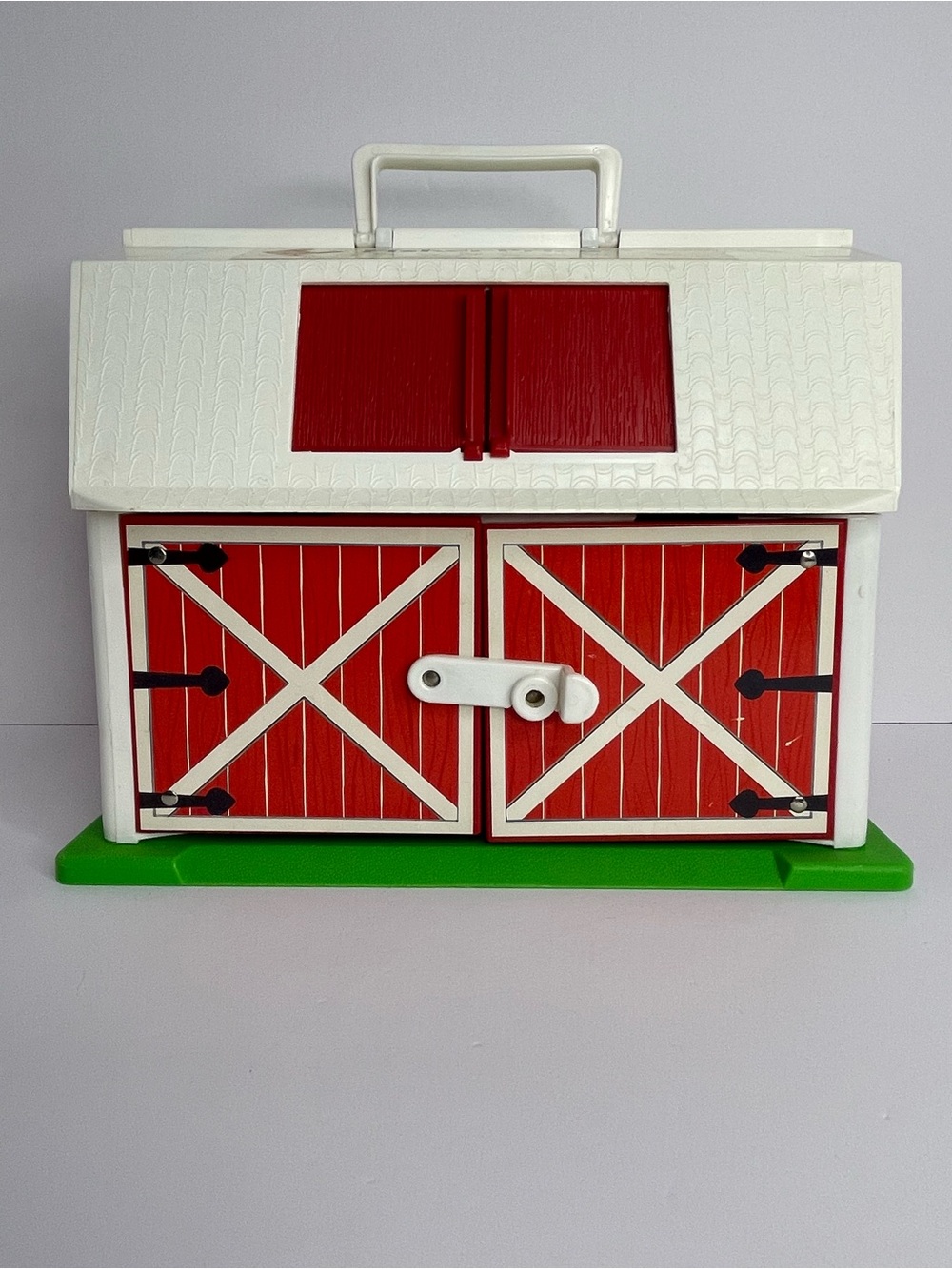 1980s Fisher Price Little People Farm Barn Only Model 2501 WORKING DOOR MOO
